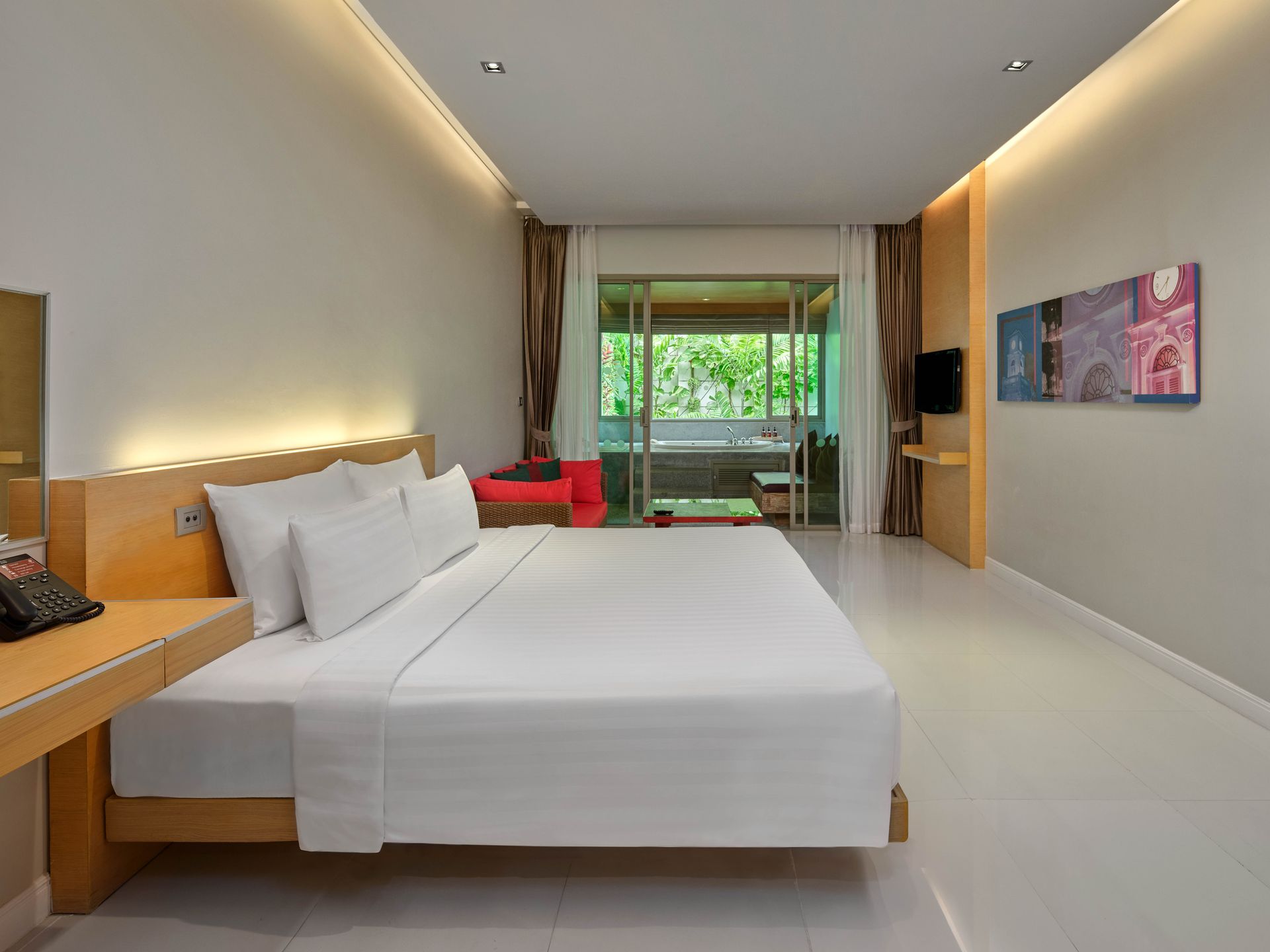 Plaza room