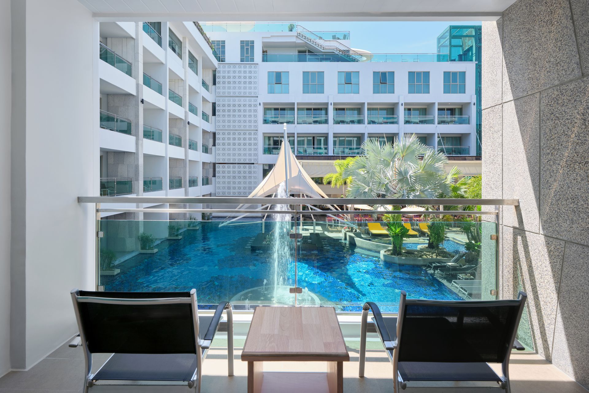 Plaza room
